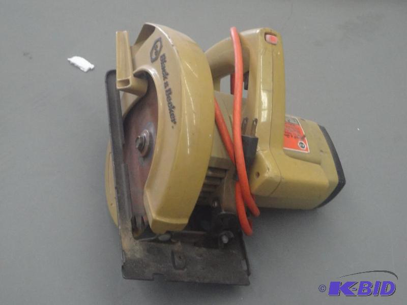 Black &amp Decker 7.25&quot Circu...