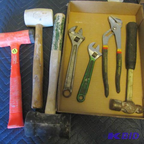 lot 100 image: Wrenches, Hammers