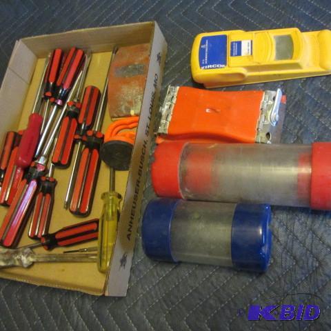 lot 125 image: Tools