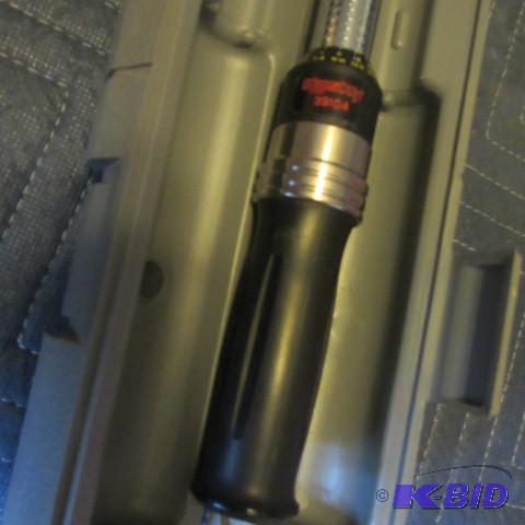 lot 139 image: Torque Wrench