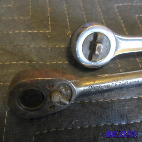 lot 142 image: Ratchets