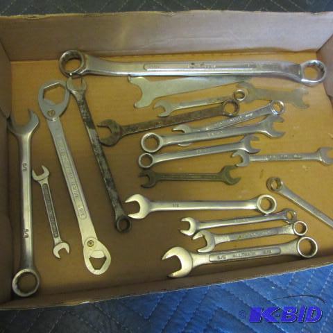 lot 144 image: Wrenches