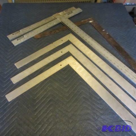 lot 174 image: Aluminum Squares