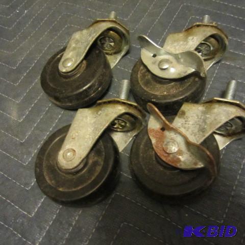 lot 189 image: Dolly Wheels