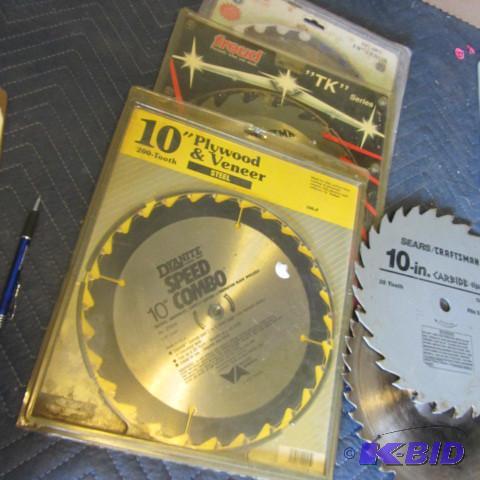 lot 211 image: Saw Blades
