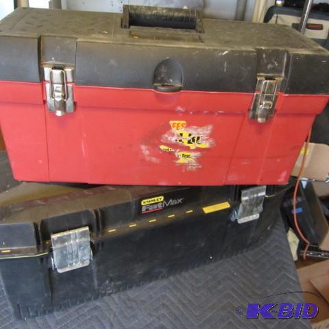 lot 219 image: Tool Boxes