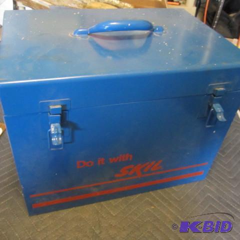 lot 235 image: Metal Saw Box