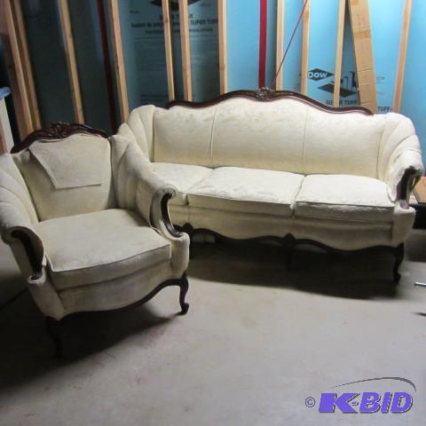 lot 63 image: Antique Parlor Set