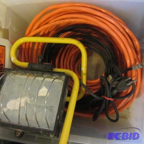 lot 81 image: Wire and Work Lamp