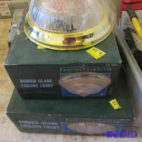 lot 82 image: Ceiling Fixtures