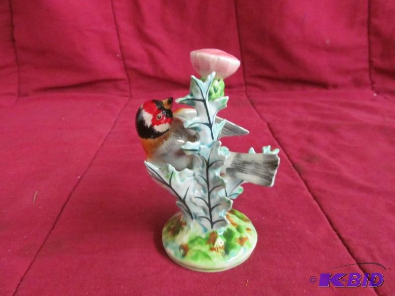 Figurine