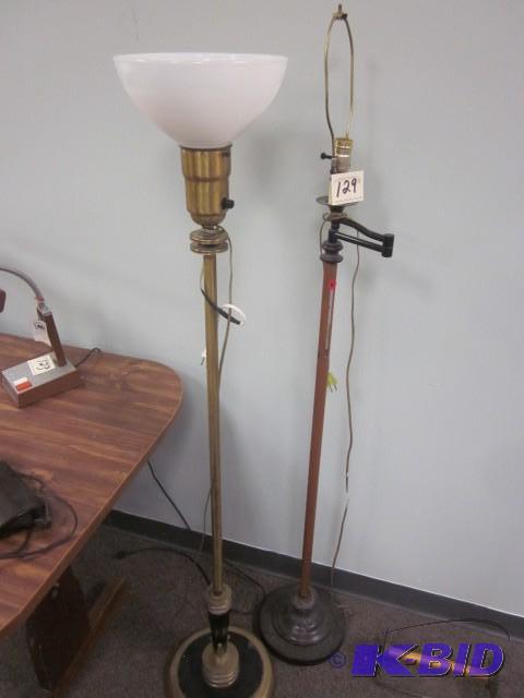 lot 129 image: Lighting