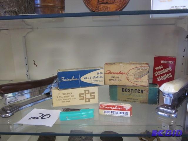 lot 20 image: Vintage Office