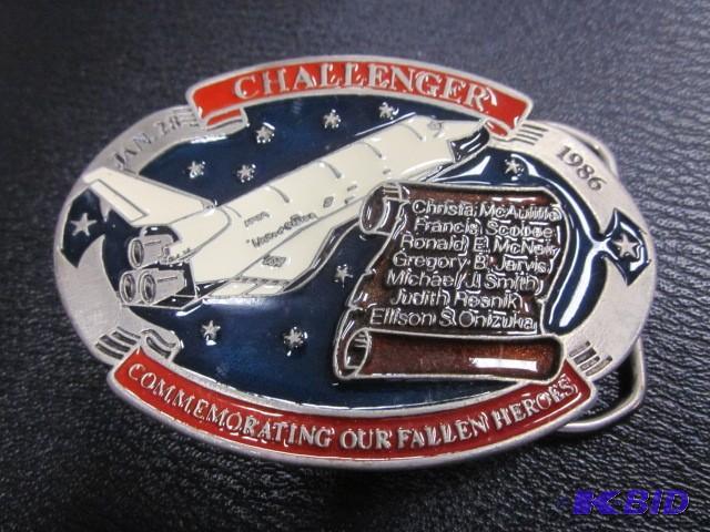lot 22 image: 1986 Commemorative Challenger Space...