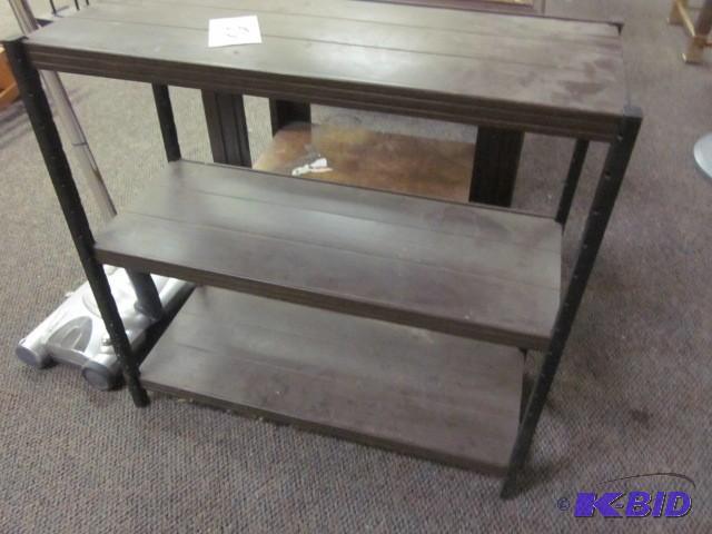 lot 56 image: Small metal light weight (3) tier s...