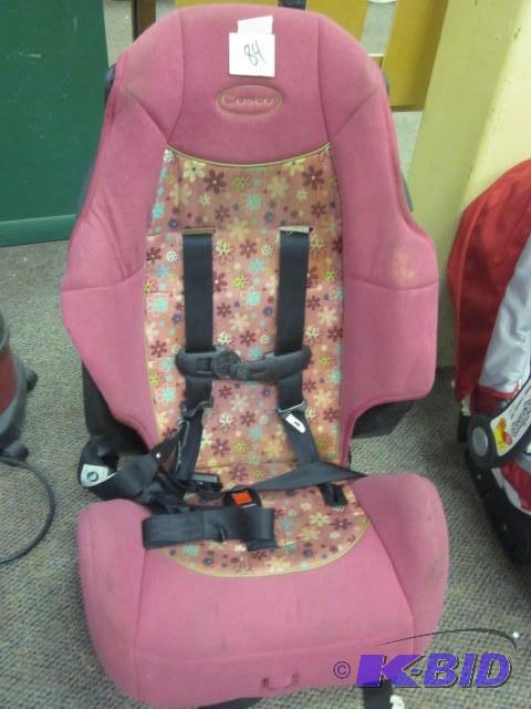 lot 84 image: Costco Booster seat with (5) point ...