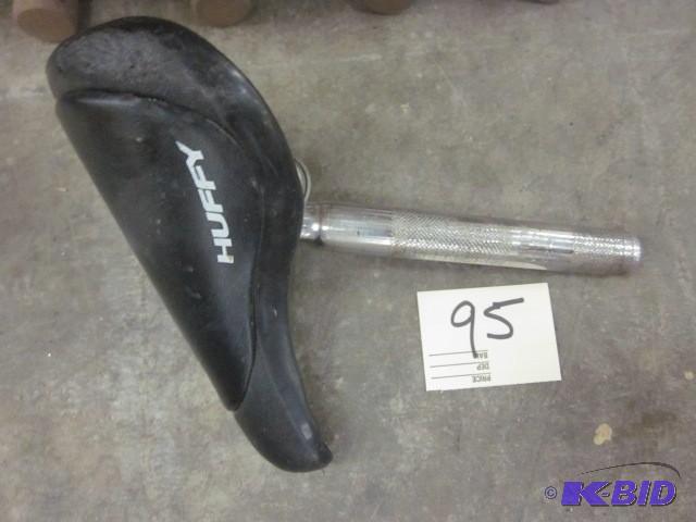 lot 95 image: Huffy bike seat....