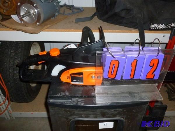 Remington electric chain saw. Appea...
