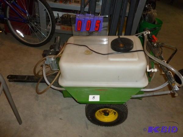 Pull behind lawn sprayer. 20 - 25 g...