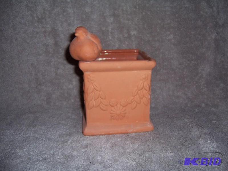 Clay flower pot