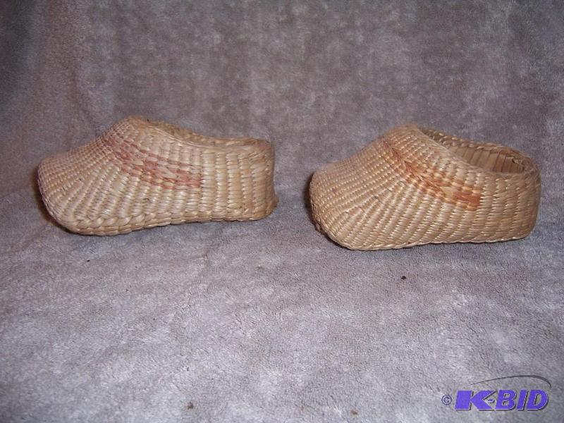 woven slipper shoes