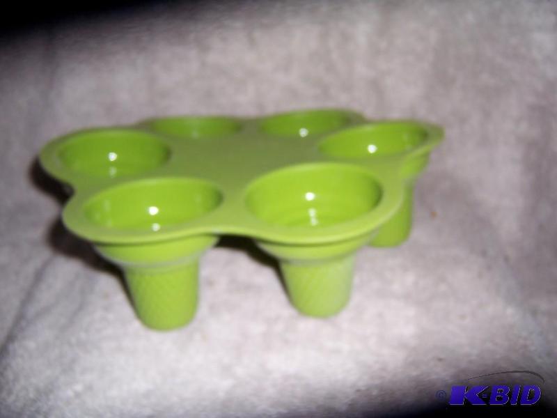 Ice cream tray