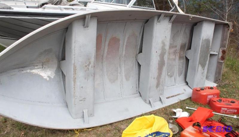 1989 14 Sylvan, Row Boat, 3-Seater...