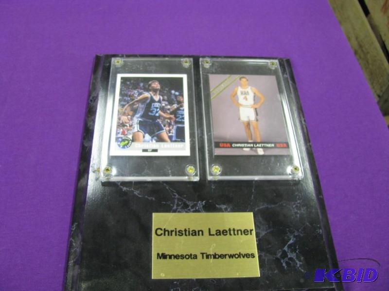 Christian Laettner mounted basketba...