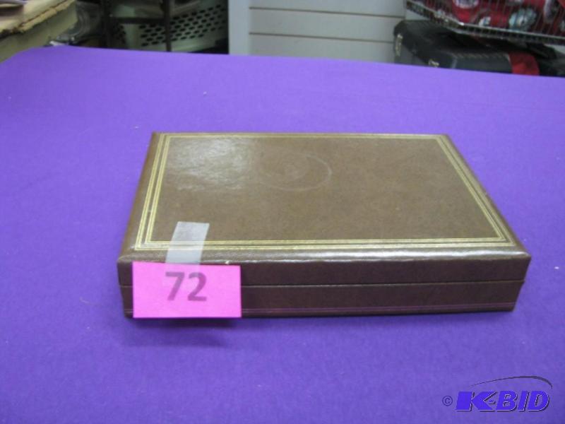 vintage jewelry box with contents s...