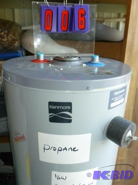 lot 6 image: Kenmore 40 gallon propane gas water...