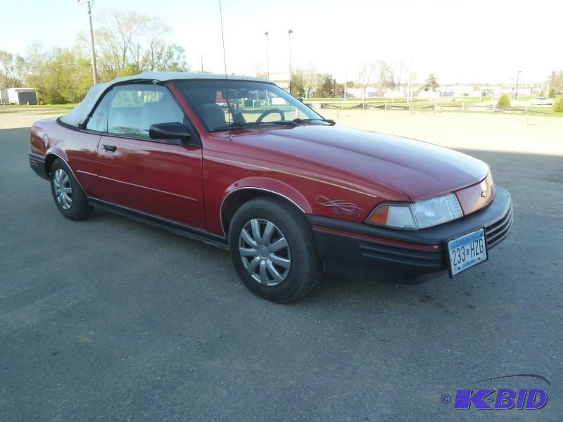 lot 2 image: 1994 Chevy Cavalier Convertible RS...