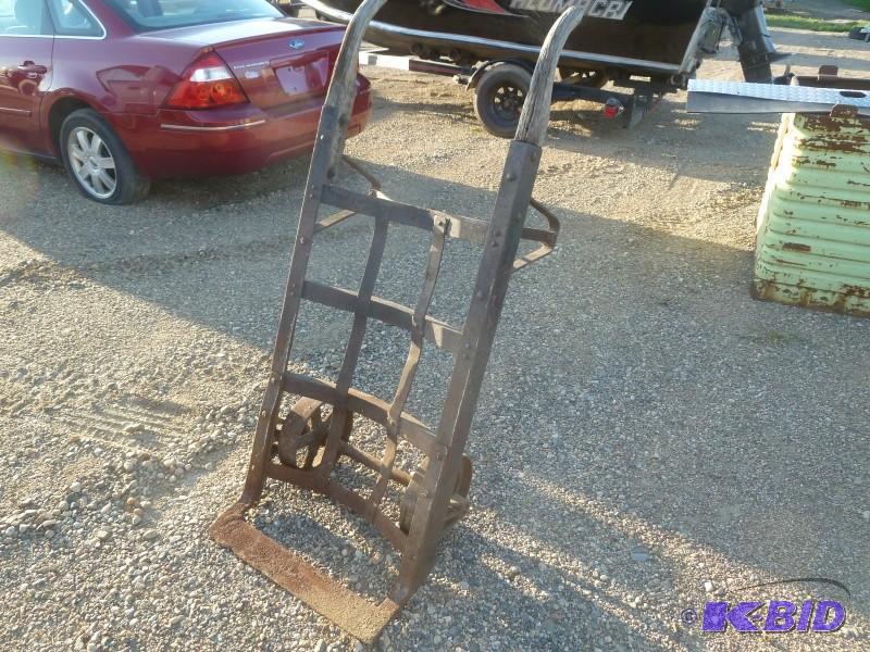 lot 27 image: Steel cart Feed cart for moving ba...