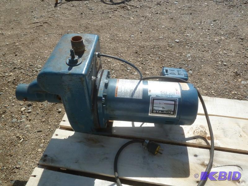 lot 38 image: Sta- Rite water pump Well water pu...