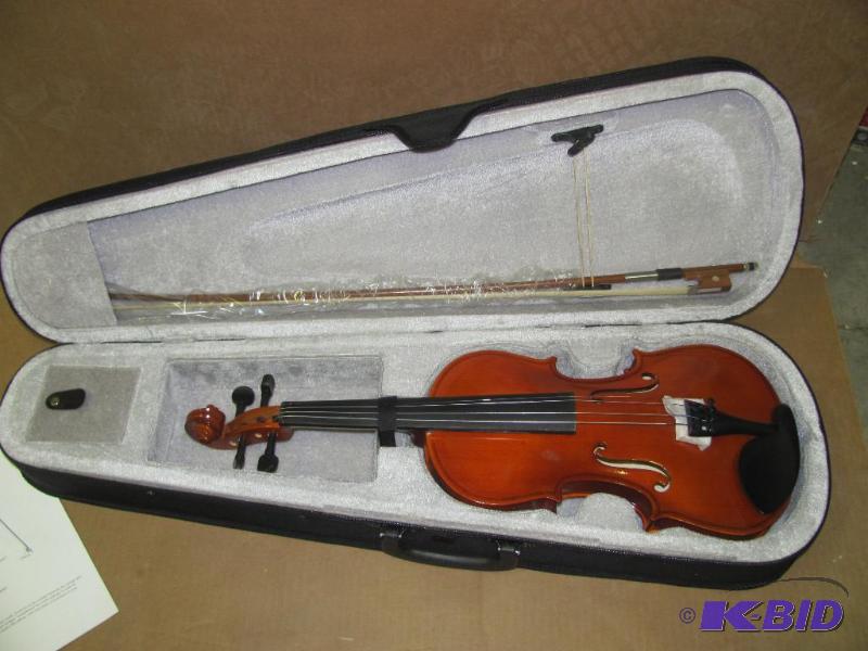 lot 4 image: If you have a musician in the famil...