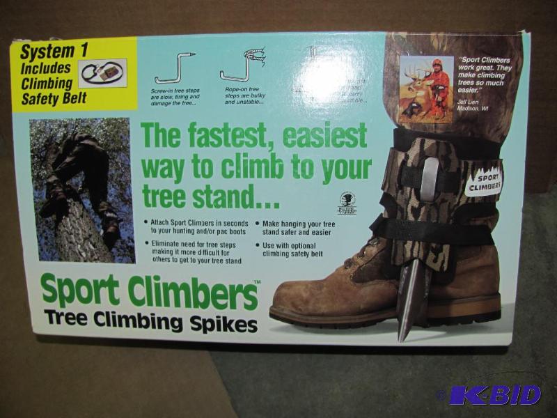 lot 44 image: These NEW (in original box) Sport C...