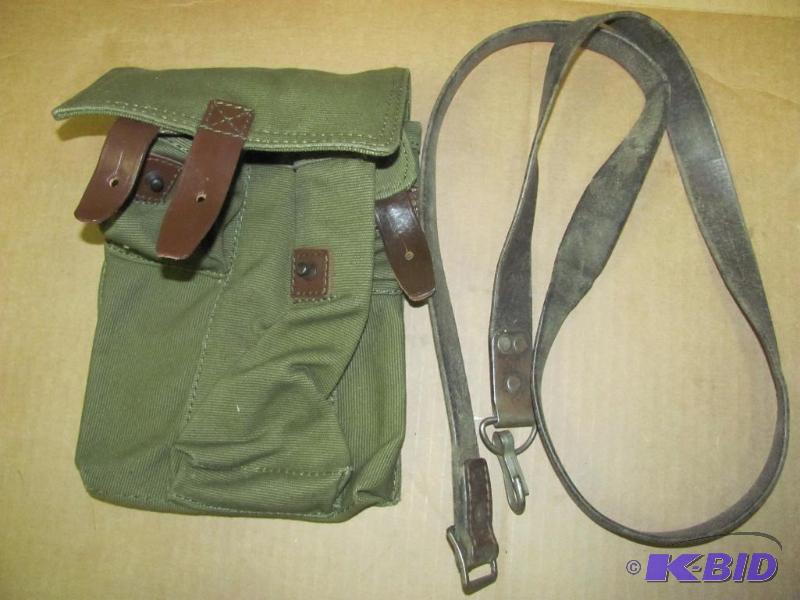 lot 69 image: Green Canvas Triple Bag Mag Pouch w...