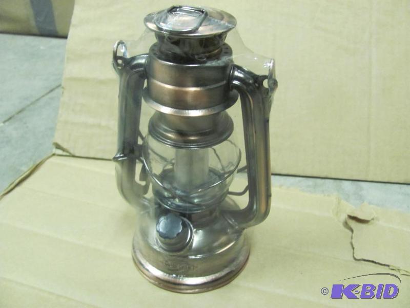 lot 72 image: This NEW (shrinkwrapped in factory ...