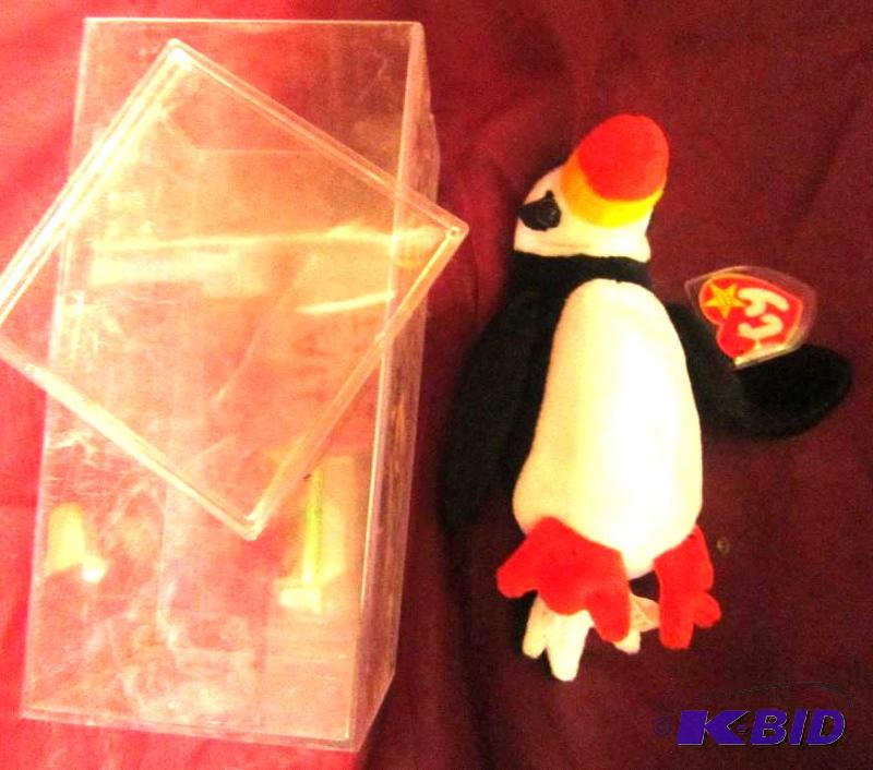 lot 11 image: Original Ty Beanie Baby Puffer born...