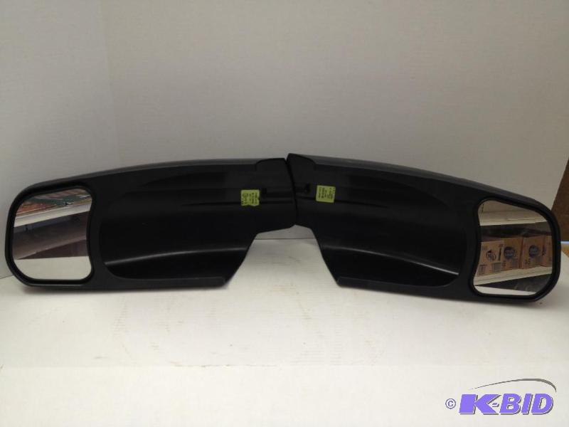 lot 16 image: Mirror Extensions, Fits 07 - 13 Chevy Truck