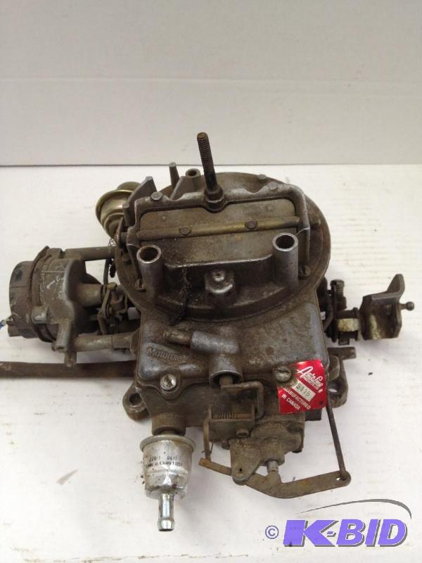lot 18 image: 351 Ford Carburetor