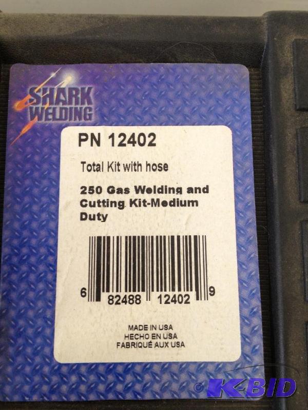 lot 29 image: Brand New Complete 13 Piece Welding Kit by Shark Industries