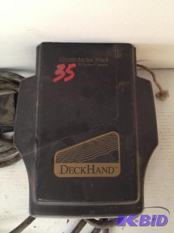 lot 34 image: Deck Hand 35# Electric Anchor Winch