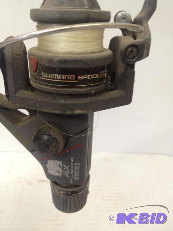 lot 40 image: Shimano Spool R2 Reel, Apollo 2913 Rod