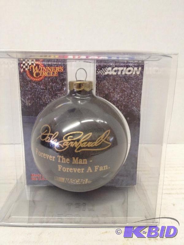 lot 44 image: Dale Earnhardt Christmas Ornament NASCAR