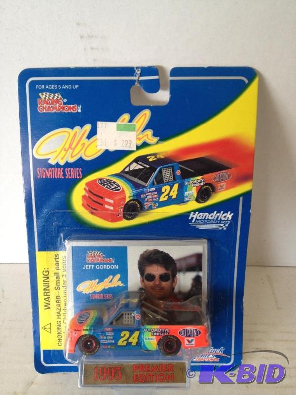 lot 57 image: 1995 Signature Series Jeff Gordon #24 164 Die Cast NIB NASCAR