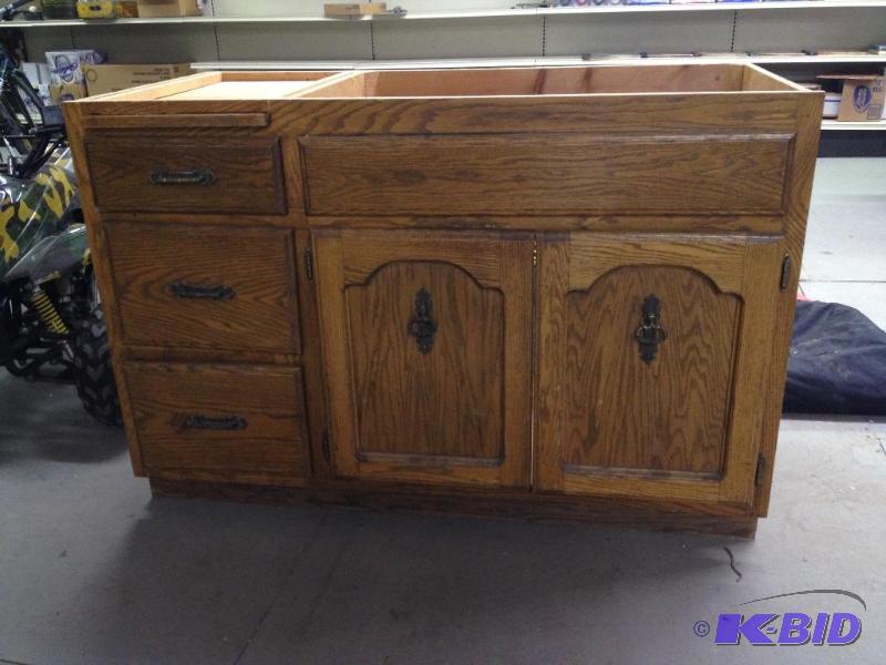 lot 82 image: Kitchen Sink Cabinet