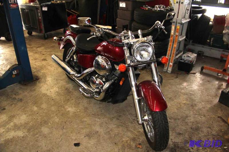 lot 1 image: Year 2003 Make Honda Shadow Ace D...