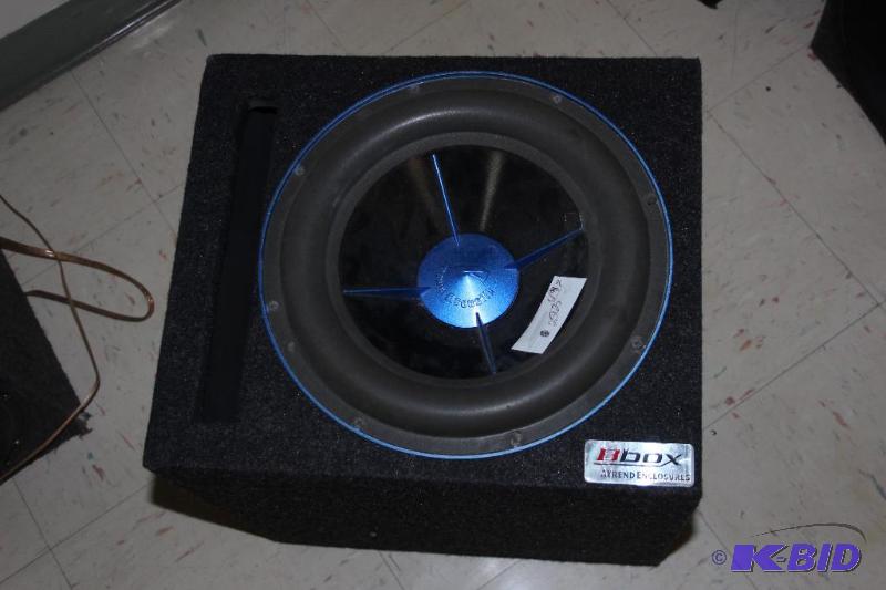 lot 17 image: Power Acoustic, B Box Atrend Enclos...