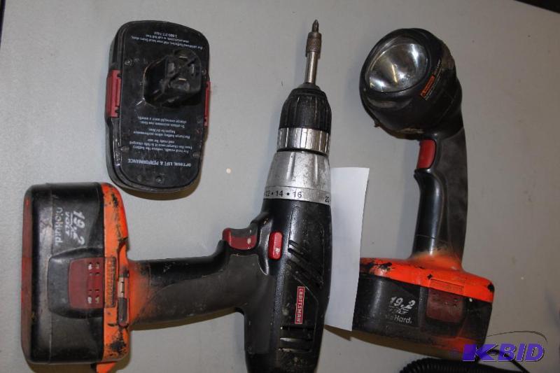 lot 43 image: Lot of (3) Items (1) Craftsman, 1...