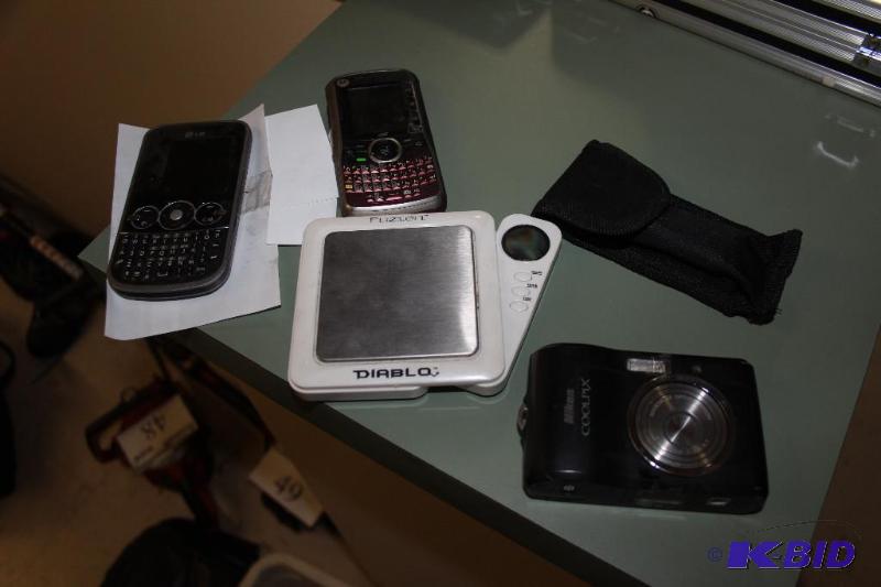 lot 52 image: Lot of (4) Items (1) LG Phone, bla...